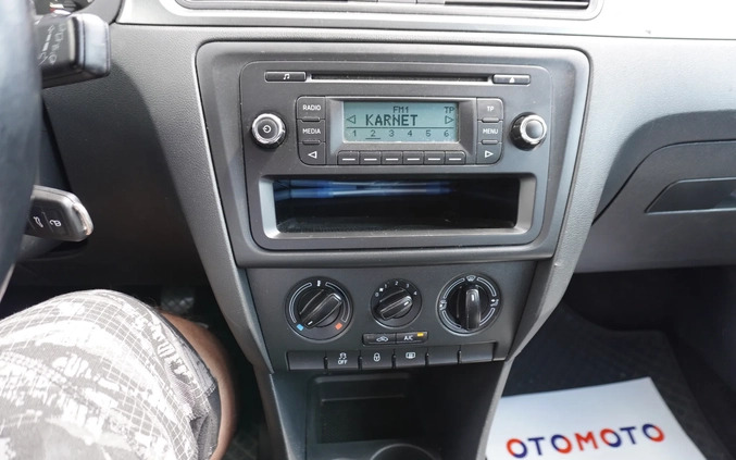 Skoda RAPID cena 12500 przebieg: 290000, rok produkcji 2014 z Katowice małe 277